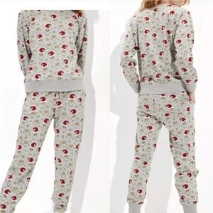 AE American Eagle Dr. Suess Grinch Women's Fleece Pajama Set Sz S NWT